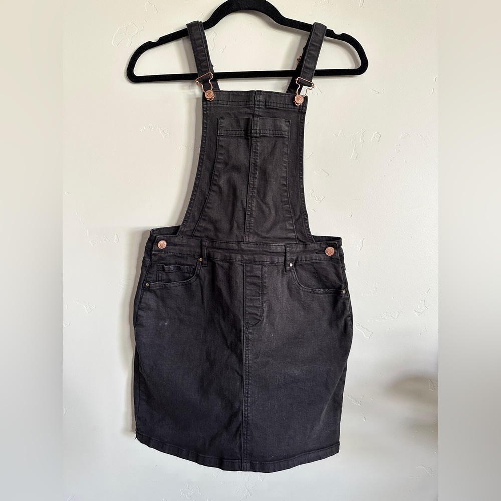 PACSUN black overall skirt size medium NWT